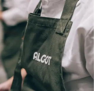 The benefits of branding your workwear